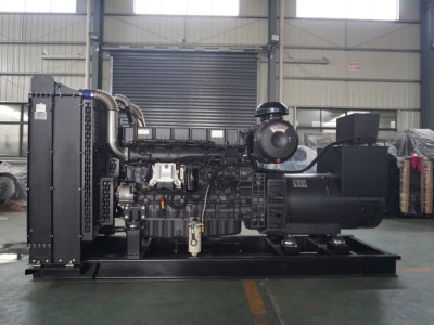 上柴动力400KW柴油发电机组6ETAA12.