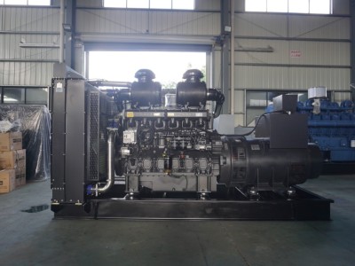 上柴动力900KW柴油发电机组6KTAA25-