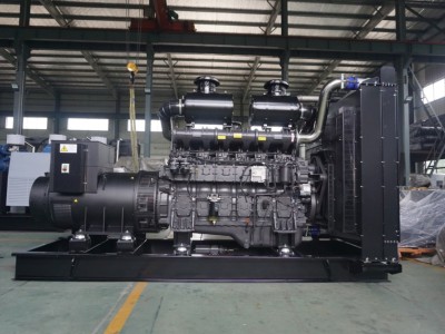 上柴动力900KW柴油发电机组6KTAA35-