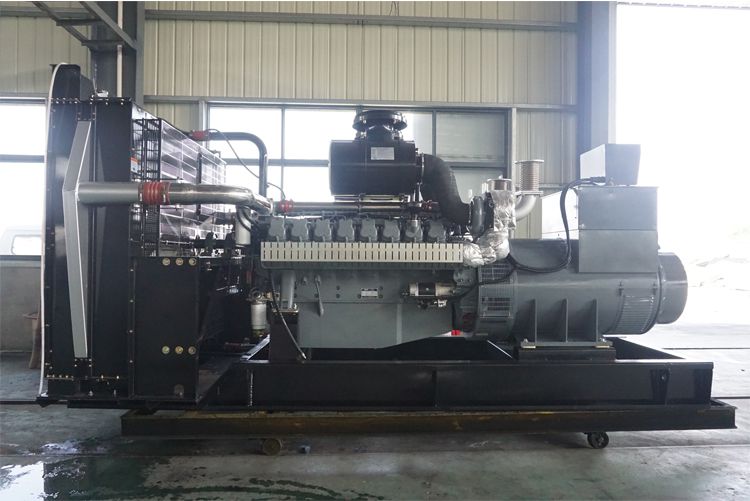 威曼900KW柴油发电机组DE30A13