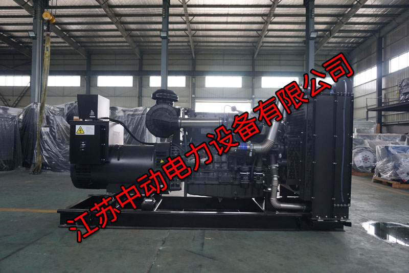 柴油发电机组操作的安全规定(图1) 柴油发电机组操作的安全规定(图1)