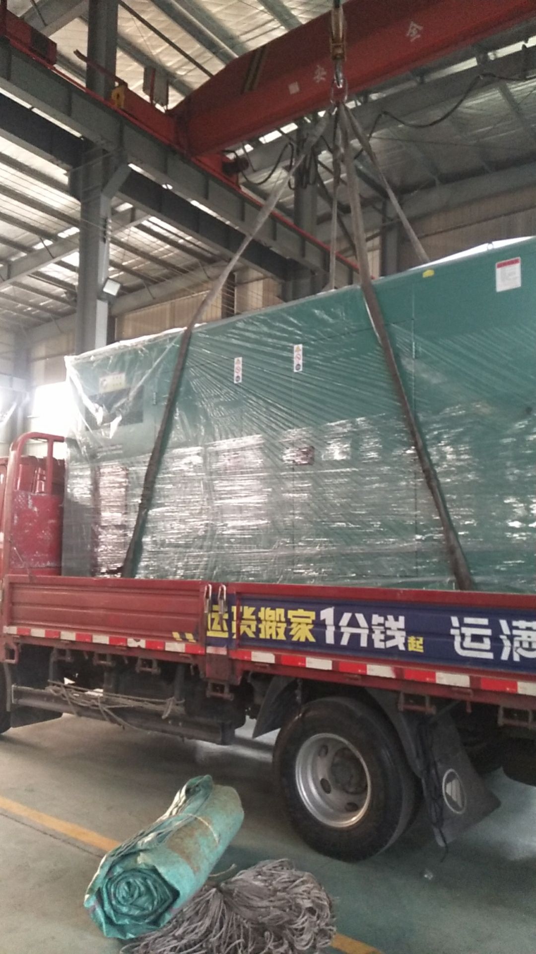 柴油发电机设备是怎样选择的?高性价比和售后维修服务怎样选?(图1) 柴油发电机设备是怎样选择的?高性价比和售后维修服务怎样选?(图1)